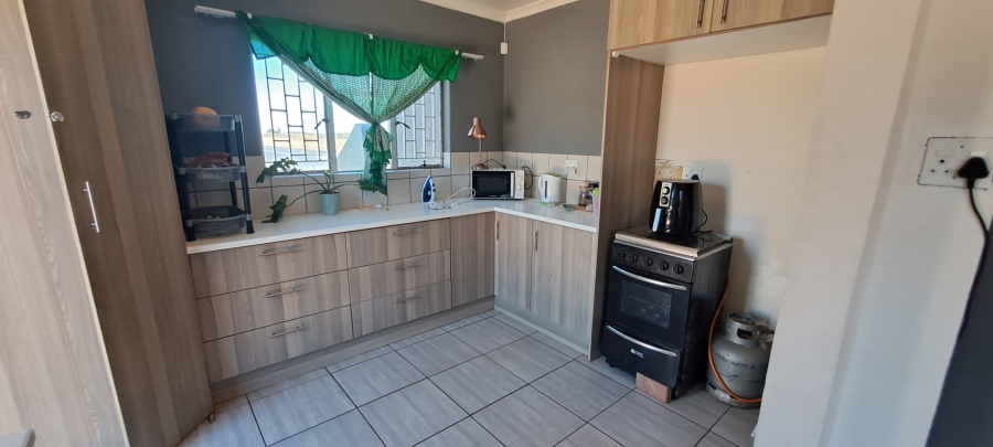 3 Bedroom Property for Sale in Vredenburg Western Cape